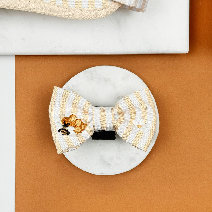 Cocopup London – Bow Tie – Honey Meadow