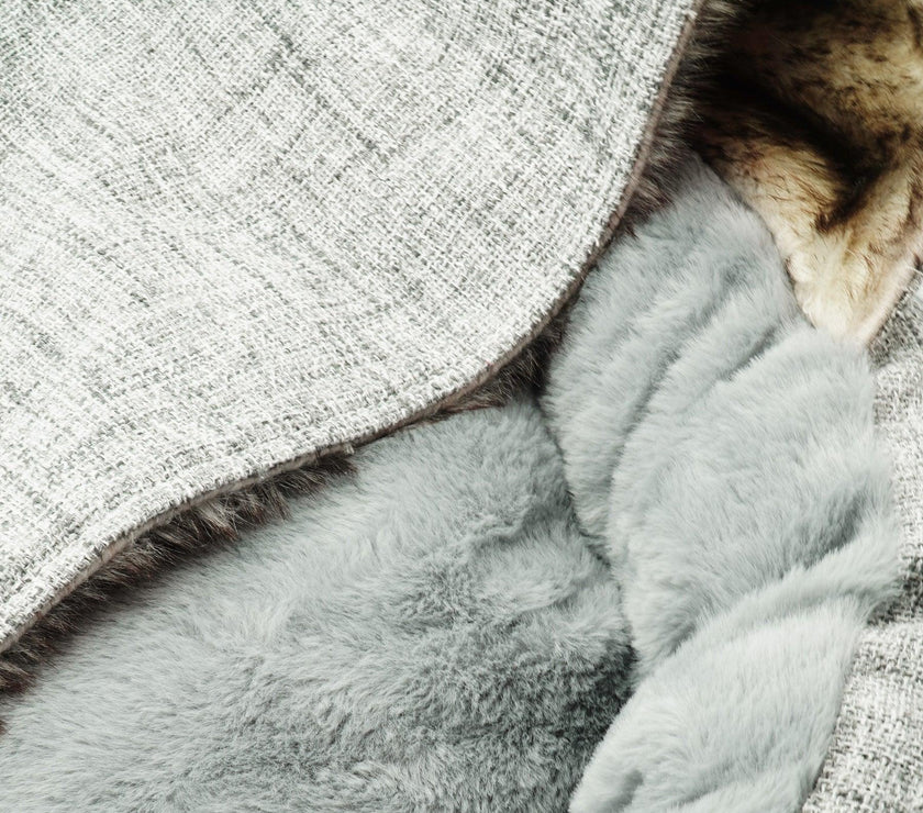 Charlie’s – Snookie Hooded Pet Bed – Faux Wolf Fur & Linen – Light Grey - The Pet Standard