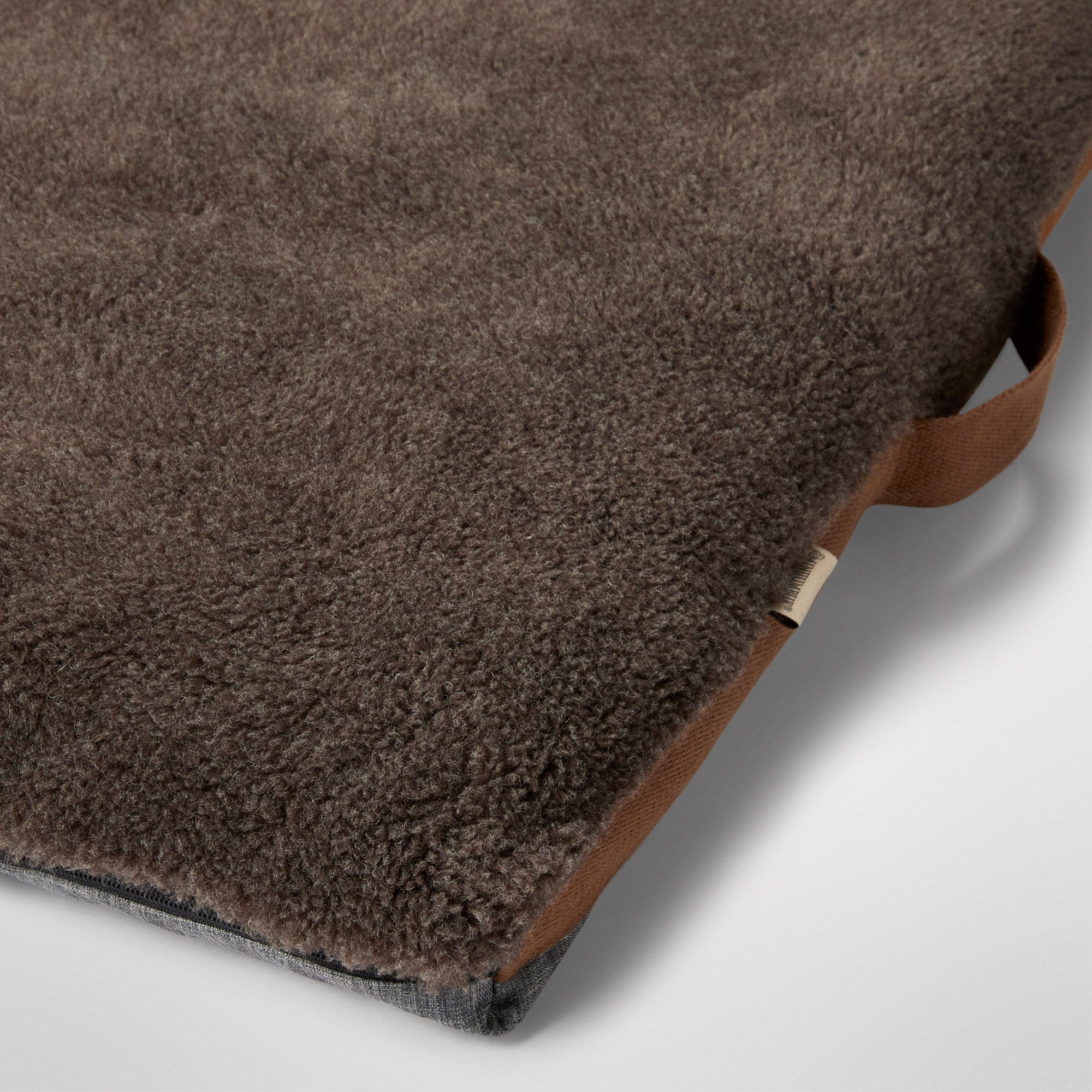 MiniJumbuk Jumbuk Swag Dog Mattress – Mocha - image 3