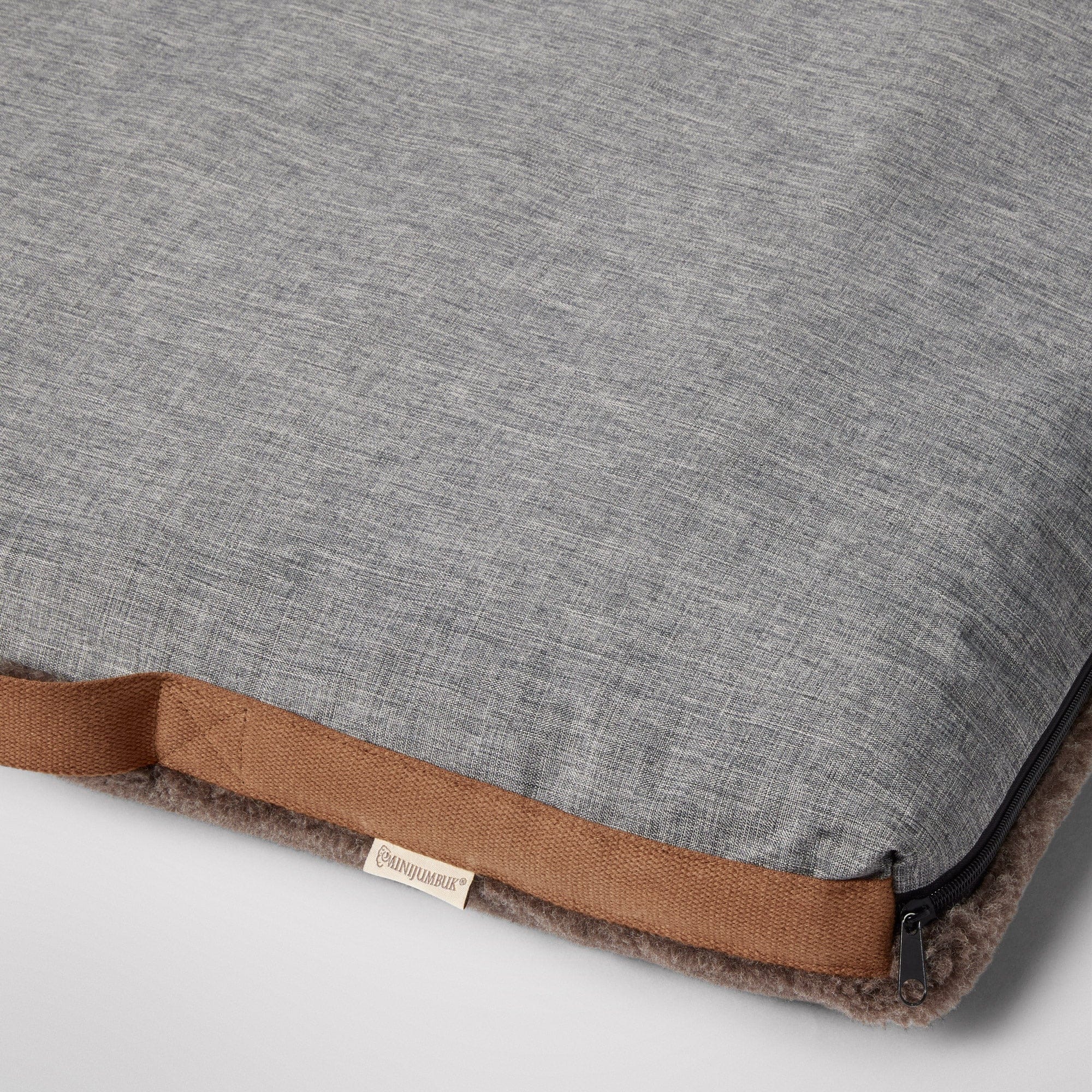 MiniJumbuk Jumbuk Swag Dog Mattress – Mocha - image 8