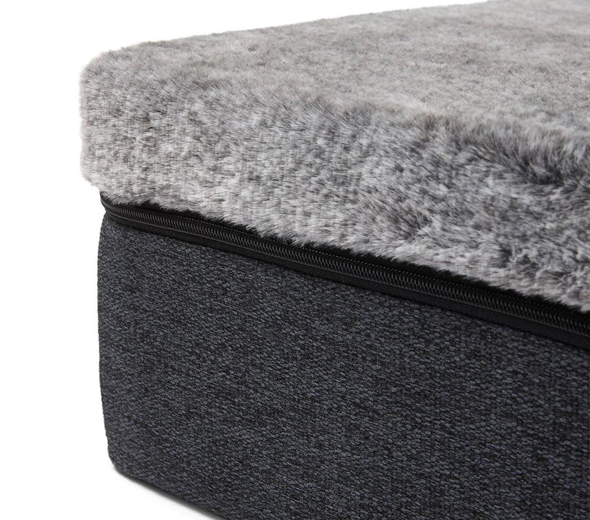 Snooza – Big Dog Bed – Chinchilla - The Pet Standard